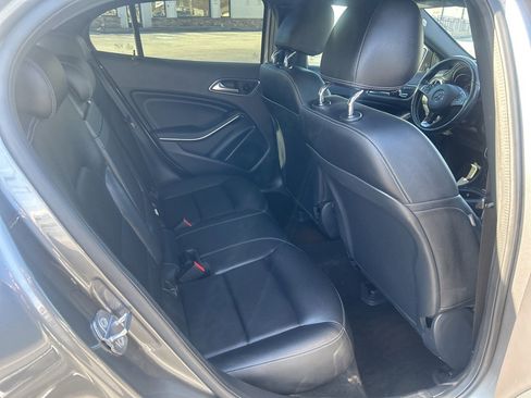 Used 2020 Mercedes-Benz GLA 250 4MATIC image 13