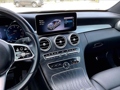 Used 2021 Mercedes-Benz C 300 Sedan image 7