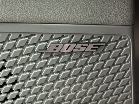 Used 2024 Hyundai Elantra Limited FWD image 38