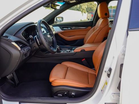 Certified 2023 Cadillac CT5 Sport w/ Platinum Package image 12