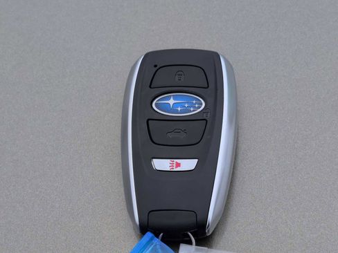 Used 2026 Subaru Ascent Premium image 31