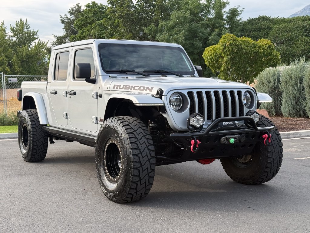 Used 2023 Jeep Gladiator Rubicon w/ Trailer Tow Package AWD/4WD image 1