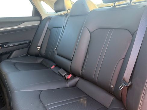 New 2025 Kia K5 EX image 14