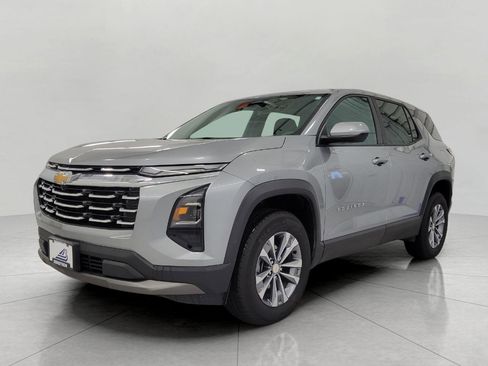 Used 2025 Chevrolet Equinox LT image 12