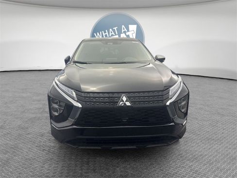 New 2026 Mitsubishi Eclipse Cross ES image 9