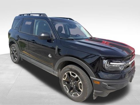 Used 2024 Ford Bronco Sport Outer Banks w/ Tech Package AWD/4WD image 18