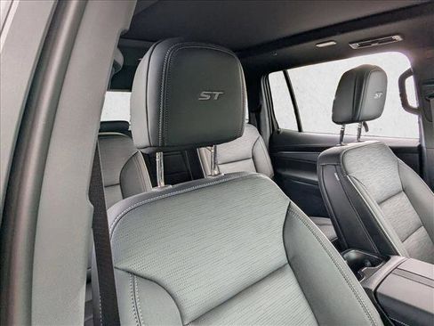 Used 2026 Buick Enclave Sport Touring w/ Power Package image 20