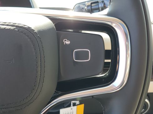 New 2027 Lincoln Navigator Reserve w/ Jet Appearance Package AWD/4WD image 17