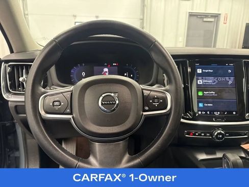 Used 2024 Volvo S60 B5 Core image 9