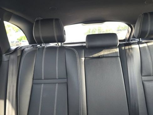 Used 2021 Land Rover Range Rover Velar S AWD/4WD image 19