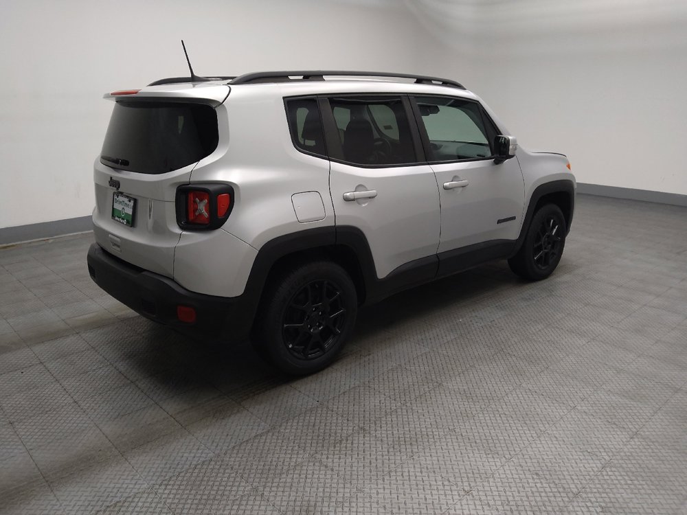 Used 2020 Jeep Renegade Altitude FWD image 10