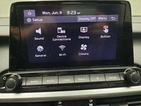 Used 2024 Kia Forte LXS w/ LXS Technology Package FWD image 25