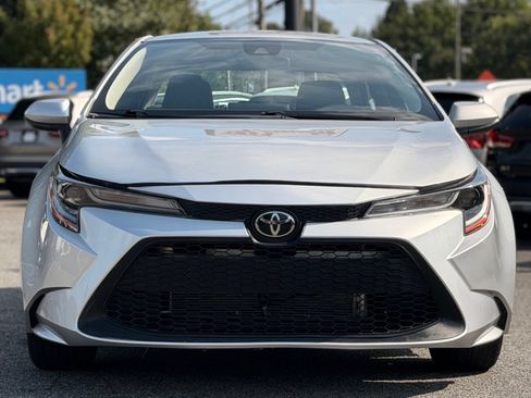 Used 2021 Toyota Corolla LE FWD image 8