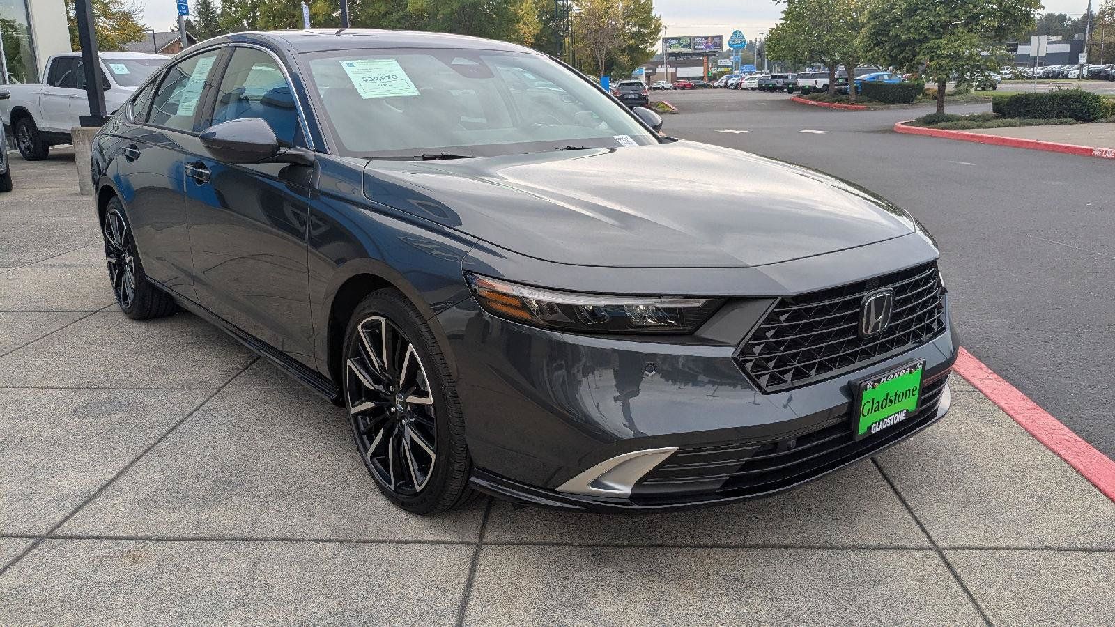 Used 2026 Honda Accord Touring image 8