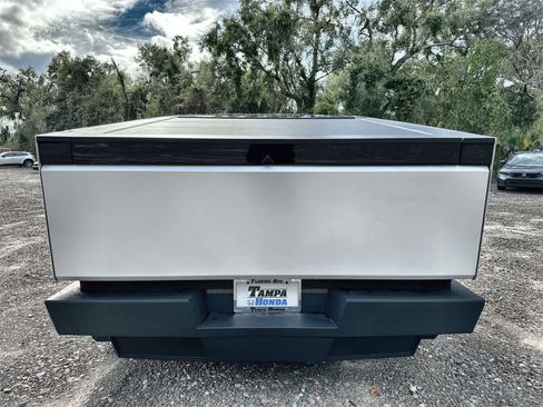 Used 2024 Tesla Cybertruck Cyberbeast image 5
