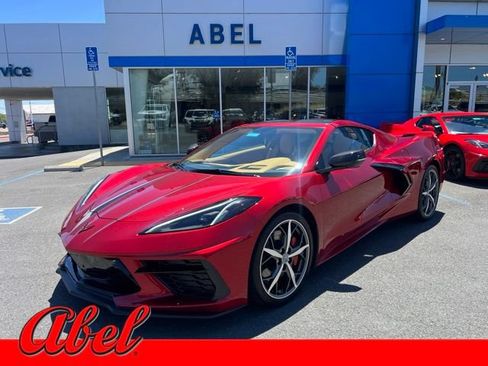 Used 2021 Chevrolet Corvette Stingray Premium Cpe w/ Z51 Performance Package RWD image 1