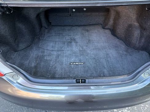 Used 2013 Toyota Camry SE FWD image 25