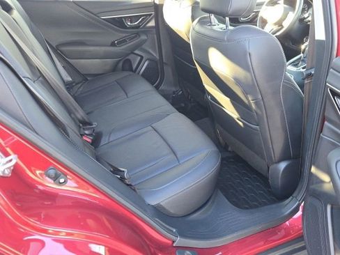 Certified 2022 Subaru Outback Limited image 11