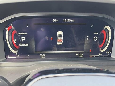 Used 2025 Nissan Rogue Platinum w/ Platinum Premium Package image 21