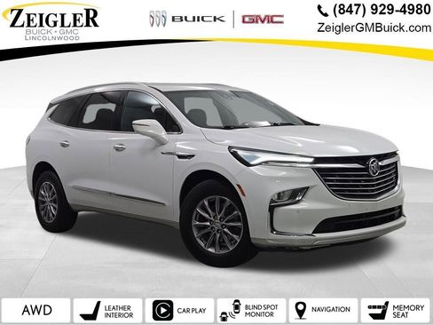 Used 2024 Buick Enclave Premium image 1