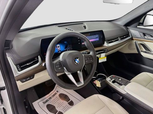 New 2026 BMW X1 xDrive28i w/ Convenience Package AWD/4WD image 9