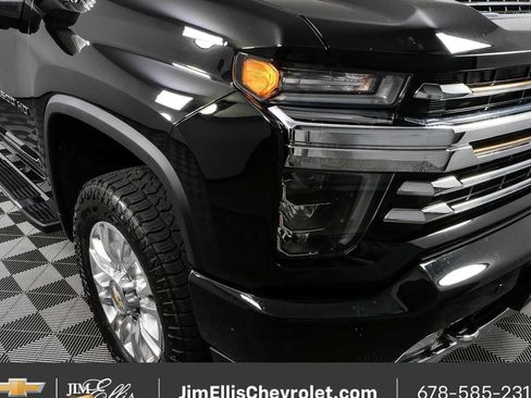 Certified 2022 Chevrolet Silverado 2500 High Country w/ Z71 Off-Road Package AWD/4WD image 35