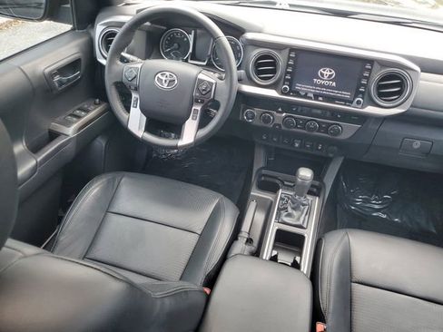 Used 2023 Toyota Tacoma Limited image 11