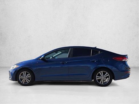 Used 2017 Hyundai Elantra SE w/ SE A/T Tech Package 03 image 9