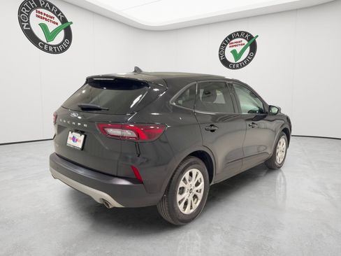 Used 2026 Ford Escape Active w/ Tech Pack #1 FWD image 5