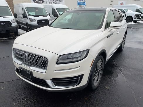 Used 2019 Lincoln Nautilus Reserve image 1