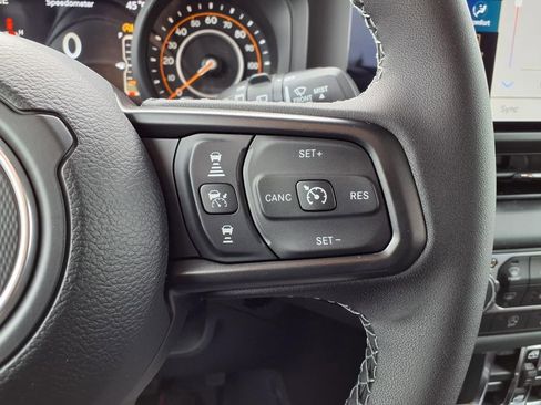 New 2026 Jeep Wrangler Unlimited Rubicon AWD/4WD image 14