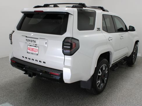 Used 2026 Toyota 4Runner TRD Sport RWD image 7