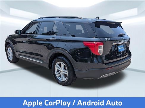 Used 2023 Ford Explorer XLT w/ Equipment Group 202A RWD image 4