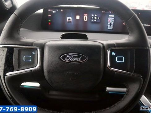 New 2025 Ford Expedition Max Platinum w/ Stealth Appearance Package image 24