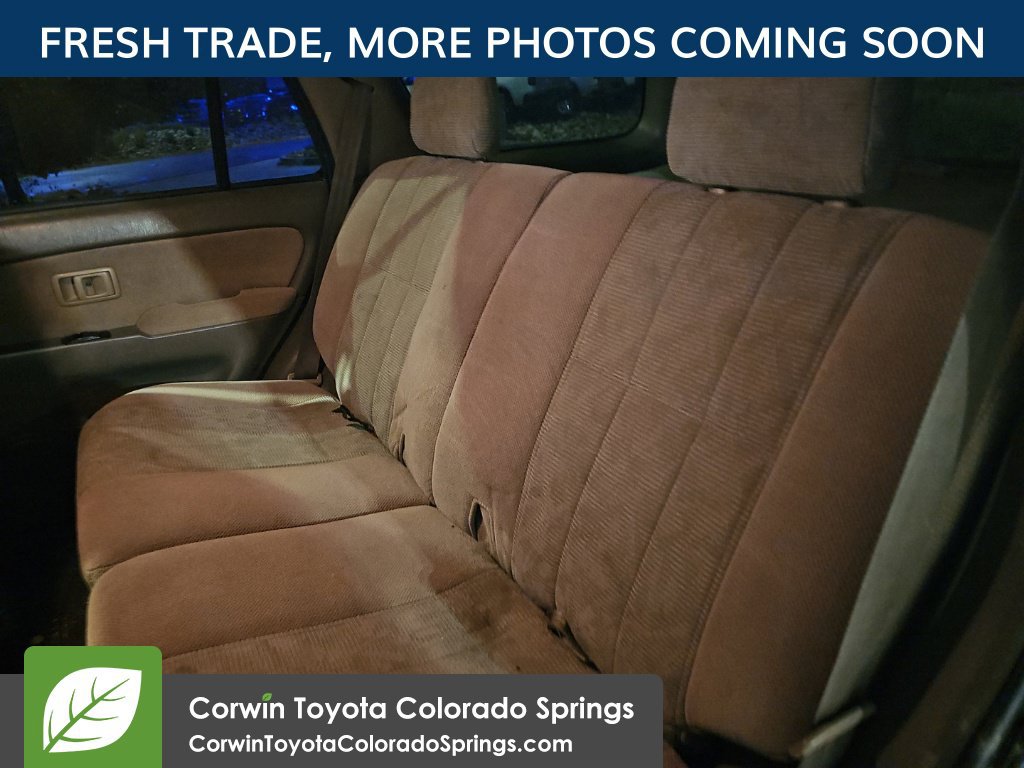 Used 2000 Toyota 4Runner SR5 AWD/4WD image 11