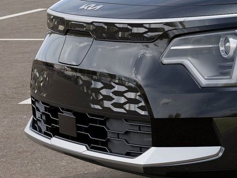 New 2025 Kia Niro Wind w/ Wind Preserve Package image 13