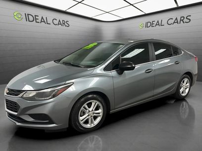 Used 2018 Chevrolet Cruze LT