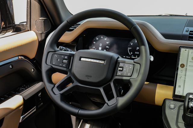 New 2026 Land Rover Defender 110 X-Dynamic SE AWD/4WD image 23