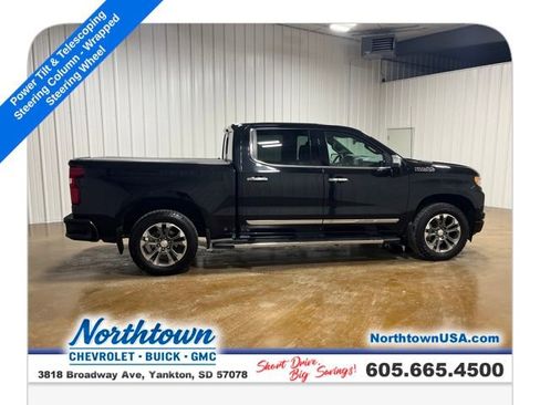 Used 2023 Chevrolet Silverado 1500 High Country image 12