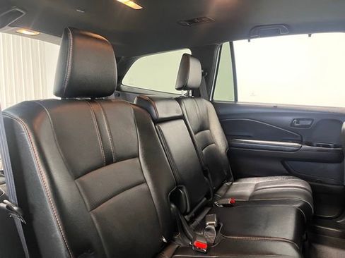Used 2022 Honda Pilot TrailSport image 13