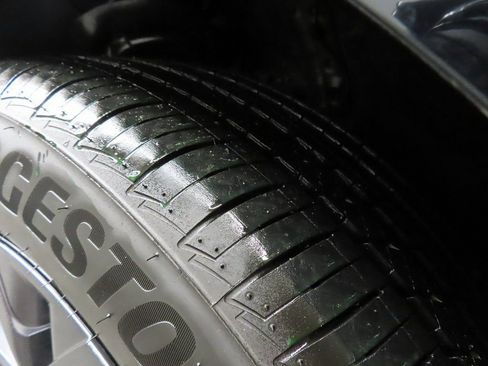 Used 2025 Toyota Sienna XSE image 7