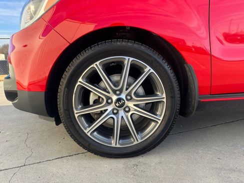 Used 2019 Kia Soul ! w/ Technology Package image 31