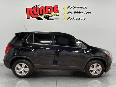 Used 2020 Chevrolet Trax LS FWD image 7