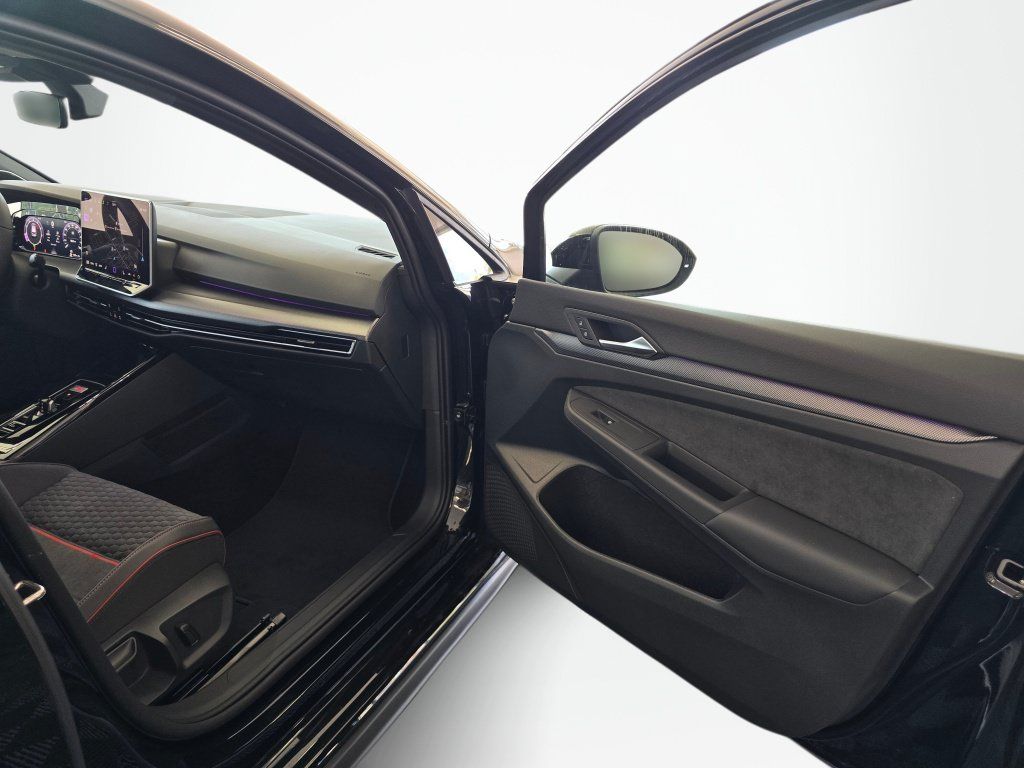 New 2026 Volkswagen GTI SE FWD image 39