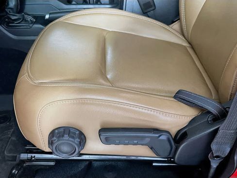 Used 2022 Jeep Wrangler Unlimited Rubicon w/ Steel Bumper Group image 30