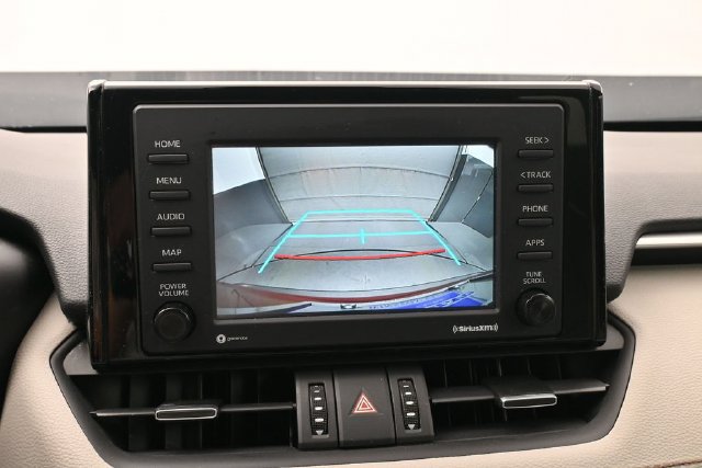 Used 2021 Toyota RAV4 XLE Premium AWD/4WD image 18