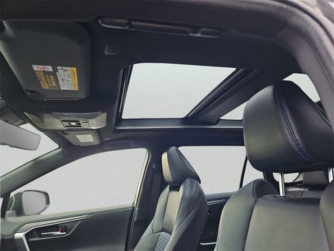 Used 2024 Toyota RAV4 XSE image 15