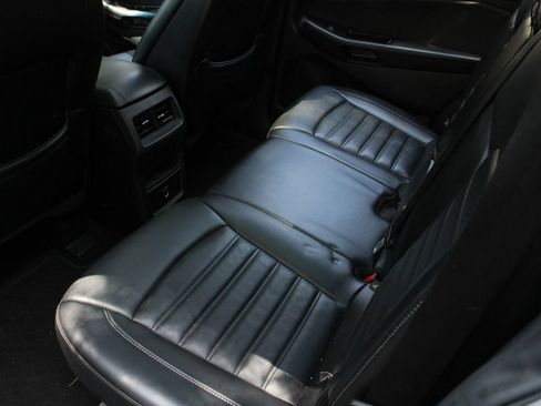 Used 2015 Ford Edge SEL w/ Equipment Group 201A AWD/4WD image 18