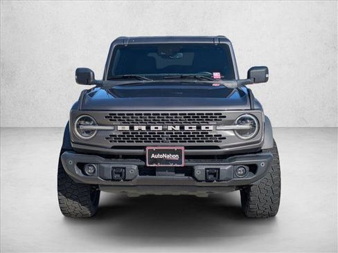 Used 2023 Ford Bronco Badlands image 2