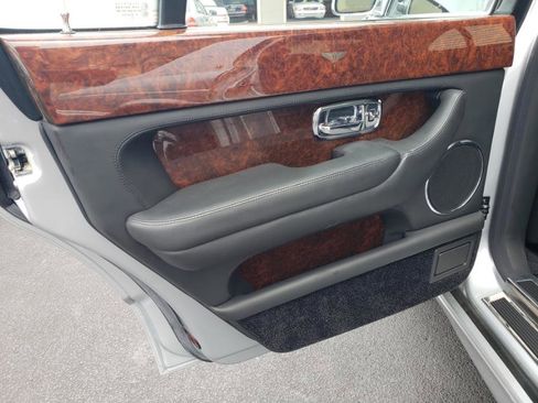 Used 2006 Bentley Arnage R image 16